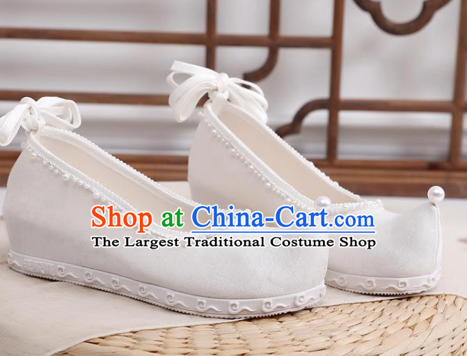 China National White Cloth Shoes Traditional Ming Dynasty Hanfu Shoes Handmade Pearls Bow Shoes