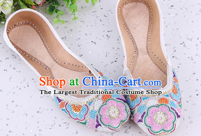 Indian Folk Dance Shoes Handmade Embroidery Beads Flowers Shoes Asian Traditional Wedding White Leather Shoes