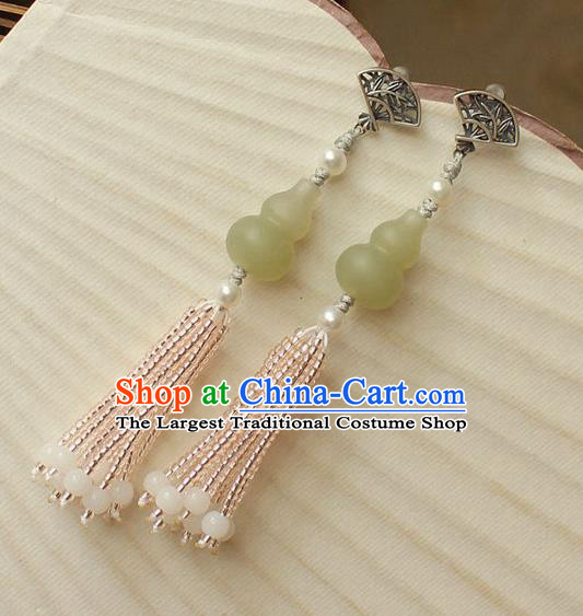 China Classical Cheongsam Beads Tassel Ear Jewelry Handmade National Jade Gourd Earrings