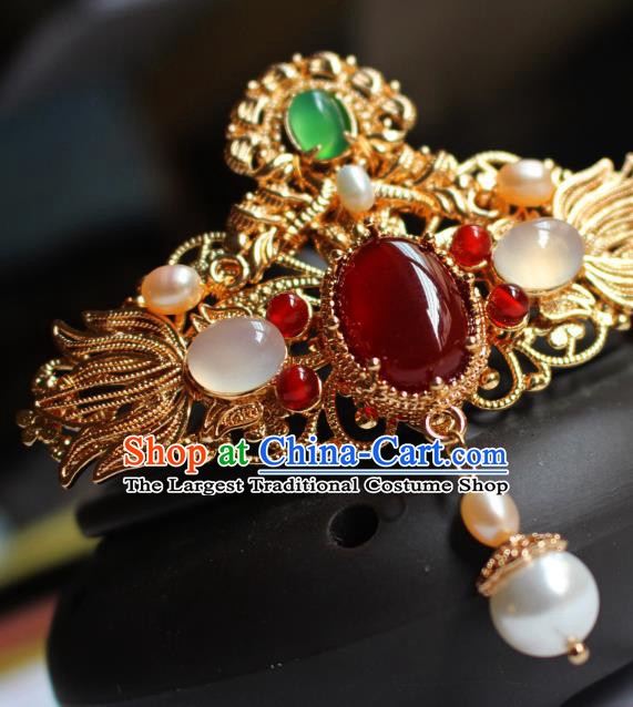 China Ancient Imperial Concubine Agate Hairpin Headwear Traditional Ming Dynasty Court Woman Goldfish Hair Crown