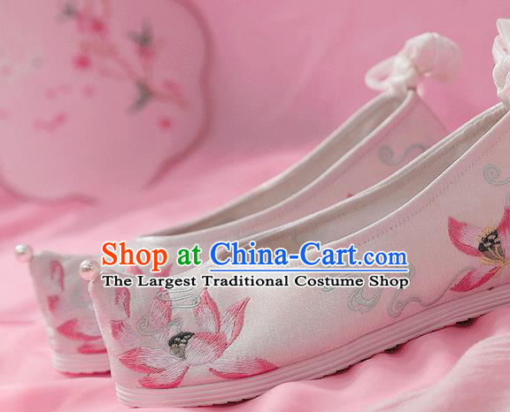 China Ancient Princess White Cloth Shoes Traditional Hanfu Bow Shoes Embroidered Lotus Shoes