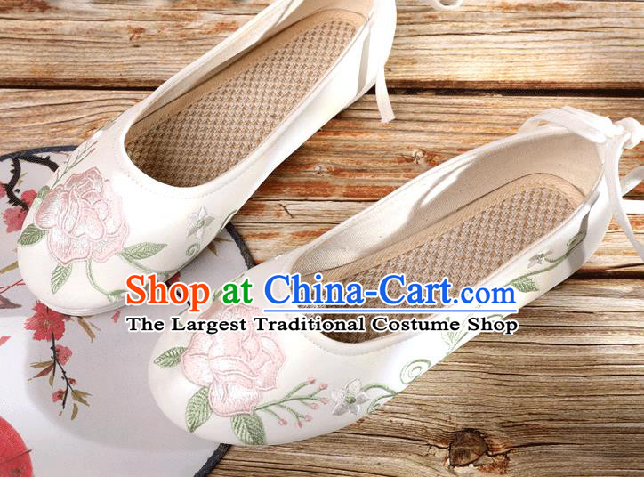 China Traditional Folk Dance Shoes Embroidery Peony Shoes National Female Shoes