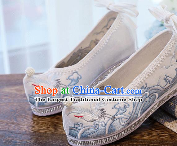 China Embroidered Crane Shoes Handmade Hanfu White Cloth Shoes Traditional Ming Dynasty Princess Shoes