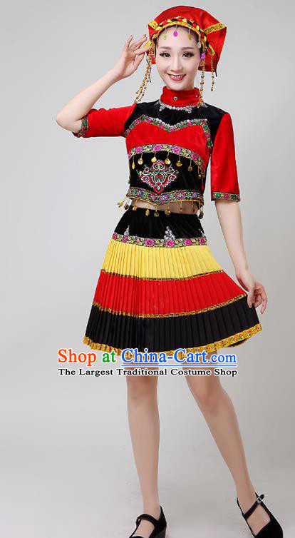 China Li Nationality Folk Dance Costumes Yi Minority Torch Festival Dress Traditional Ethnic Performance Outfits and Hat