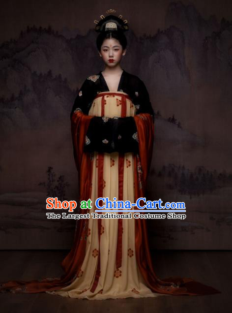 China Traditional Tang Dynasty Imperial Madame Historical Clothing Ancient Court Beauty Hanfu Dress Garments and Headdress