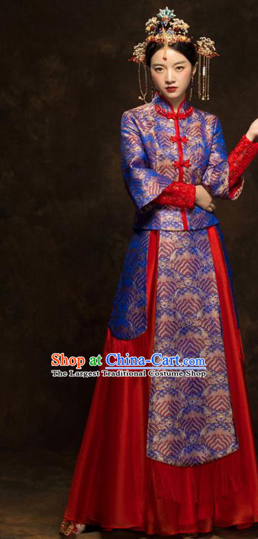 China Classical Wedding Xiuhe Suits Traditional Bride Costumes Royalblue Blouse and Red Skirt