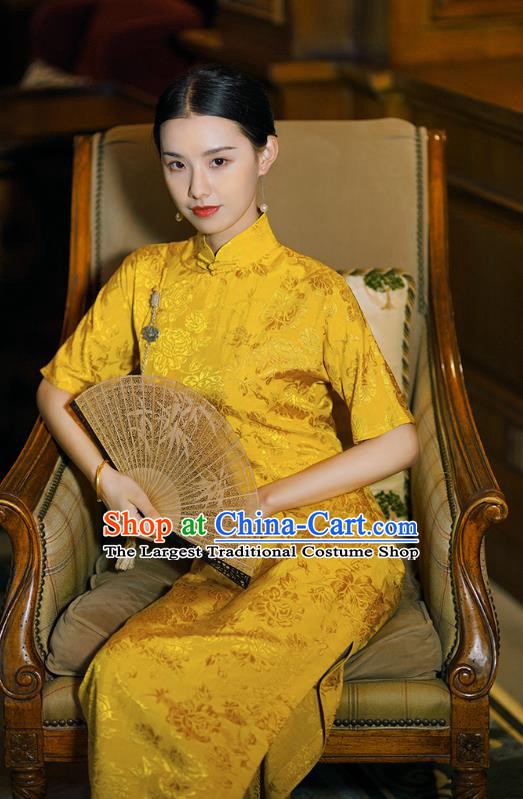 Republic of China Classical Shanghai Beauty Qipao Dress Traditional Minguo Young Lady Bright Yellow Silk Cheongsam