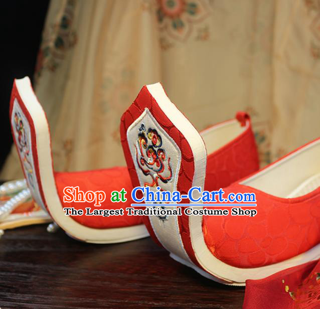 Chinese Tang Dynasty Embroidered Shoes Wedding Red Cloth Shoes Traditional Hanfu Shoes Ancient Princess Shoes