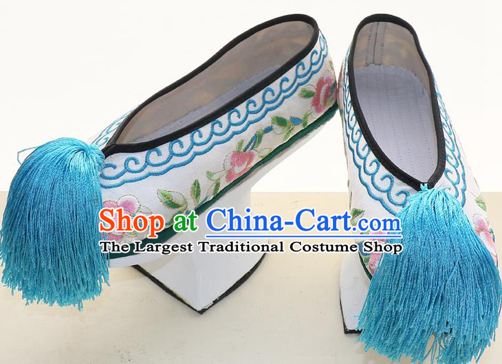 Chinese Qing Dynasty Princess Saucers Shoes Ancient Palace Lady Embroidered White Satin Shoes