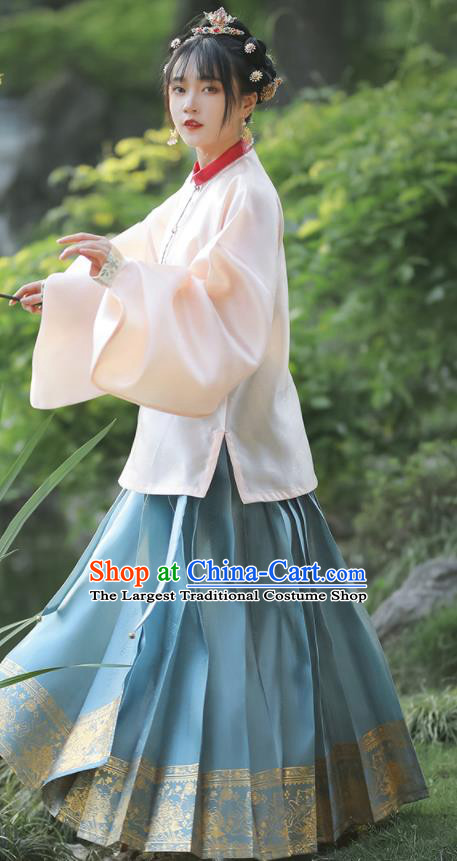 China Ancient Nobility Female Hanfu Dress Clothing Ming Dynasty Patrician Woman Historical Garment Costumes