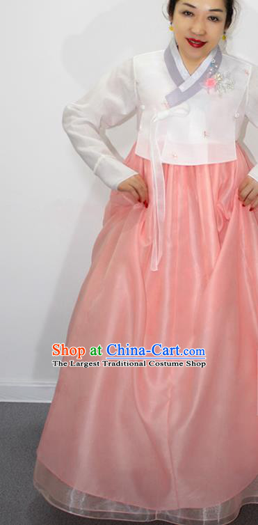 Korean Traditional Fashion Garments Asian Korea Court Dance Hanbok Clothing Bride Mother White Blouse and Pink Dress