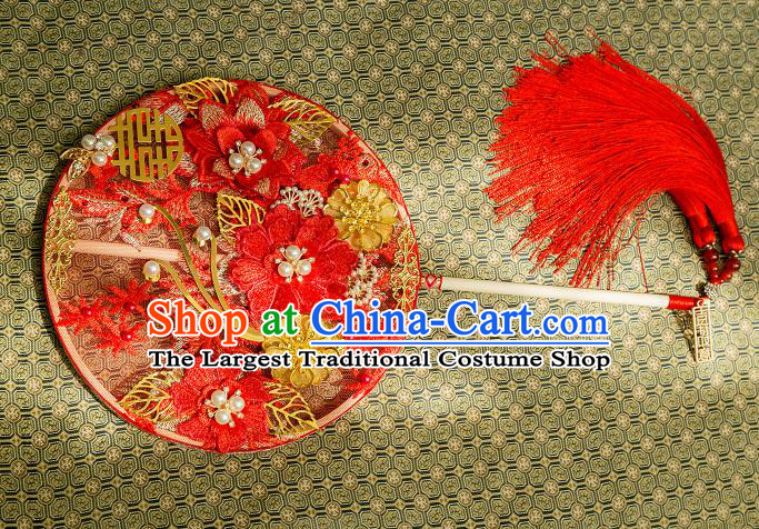 China Handmade Silk Fan Traditional Wedding Golden Peony Fan Bride Palace Fan Classical Embroidered Fan