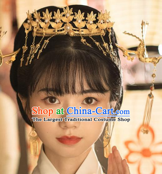 Chinese Classical Gilding Hair Crown Handmade Ming Dynasty Headdress Traditional Wedding Hair Accessories Ancient Empress Pearls Phoenix Coronet