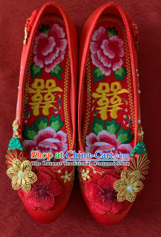 China Xiuhe Suit Shoes Wedding Shoes Embroidered Red Shoes Handmade Bride Shoes