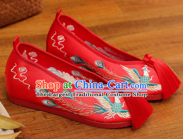 China Handmade Tassel Bride Shoes XiuHe Red Satin Shoes Hanfu Shoes Classical Wedding Shoes Embroidered Phoenix Shoes