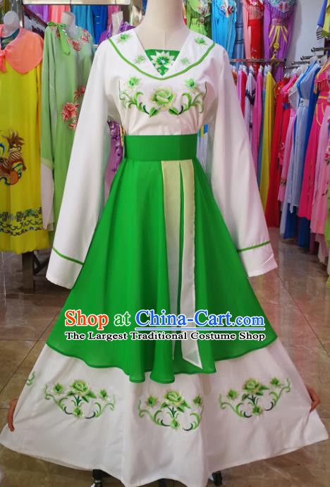 China Shaoxing Opera Actress Uniforms Ancient Village Lady Clothing Peking Opera Maidservant Green Dress Beijing Opera Civilian Woman Costume