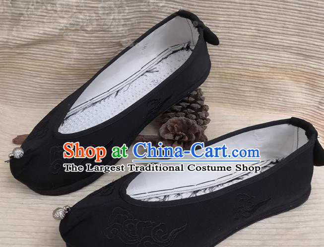 Handmade China Yunnan Embroidered Cloud Shoes Ethnic Folk Dance Shoes National Woman Black Cloth Shoes