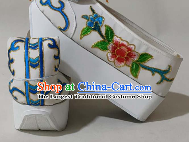 China Beijing Opera White Embroidered Shoes Yue Opera Scholar Shoes Traditional Peking Opera Xiaosheng Shoes