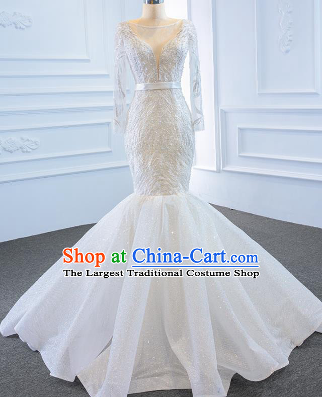 Custom Catwalks Princess Costume Marriage Bride Clothing Vintage Wedding Dress Luxury Embroidery Pearls Formal Garment Compere White Fishtail Full Dress