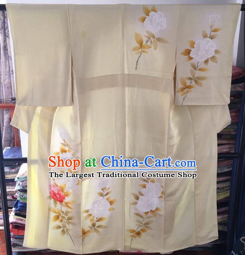 Japan Traditional Beige Yukata Dress Classical Camellia Pattern Tsukesage Kimono Clothing Young Woman Garment Costume