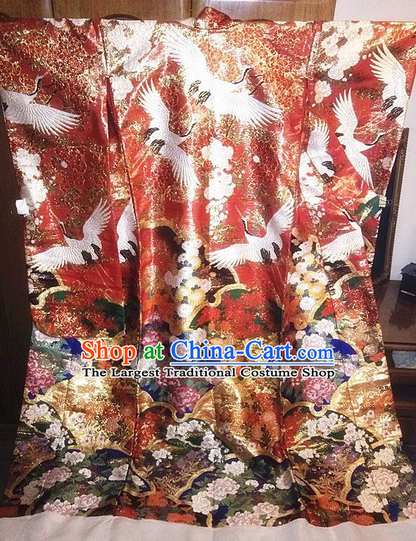 Japan Traditional Crane Peony Pattern Uchikake Kimono Clothing Young Woman Wafuku Garment Costume Tokyo Wedding Red Silk Yukata Dress