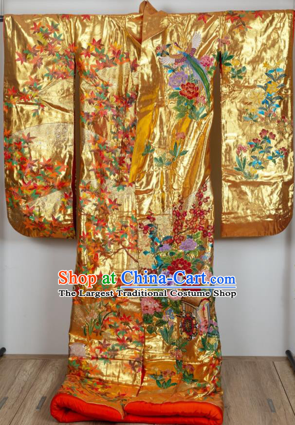 Japan Wedding Bride Embroidered Garment Costume Traditional Court Empress Golden Yukata Dress Classical Peacock Peony Pattern Uchikake Kimono Clothing