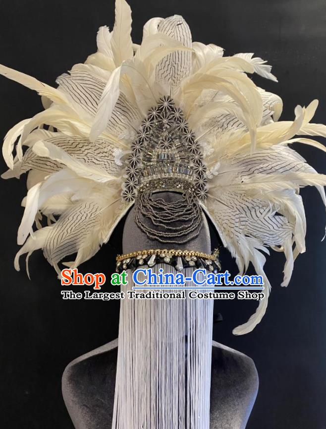 Handmade White Feathers Headdress Top Party Queen Royal Crown Headwear Baroque Style Top Hat