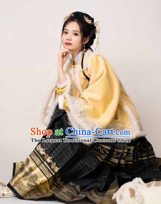 Chinese Ancient Noble Lady Clothing Ming Dynasty Princess Garment Costumes Traditional Winter Hanfu Jacket and Skirt Complete Set