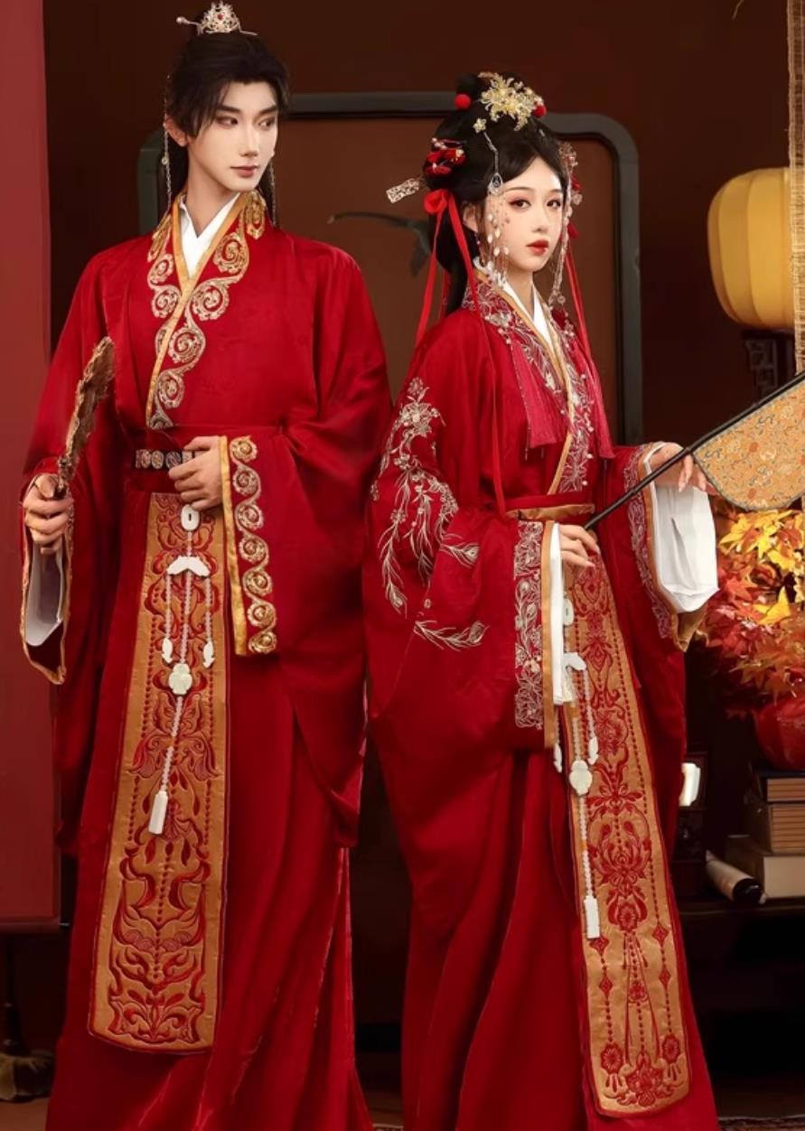 Chinese Hanfu Wedding Dresses Ancient Red Warring States Robes Bride and Groom Embroidery Costumes Complete Set