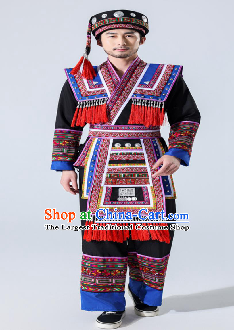 Chinese Minority Traditional Embroidered Attire San Yue San Festival Guangxi Zhuang Ethnic Male Costume