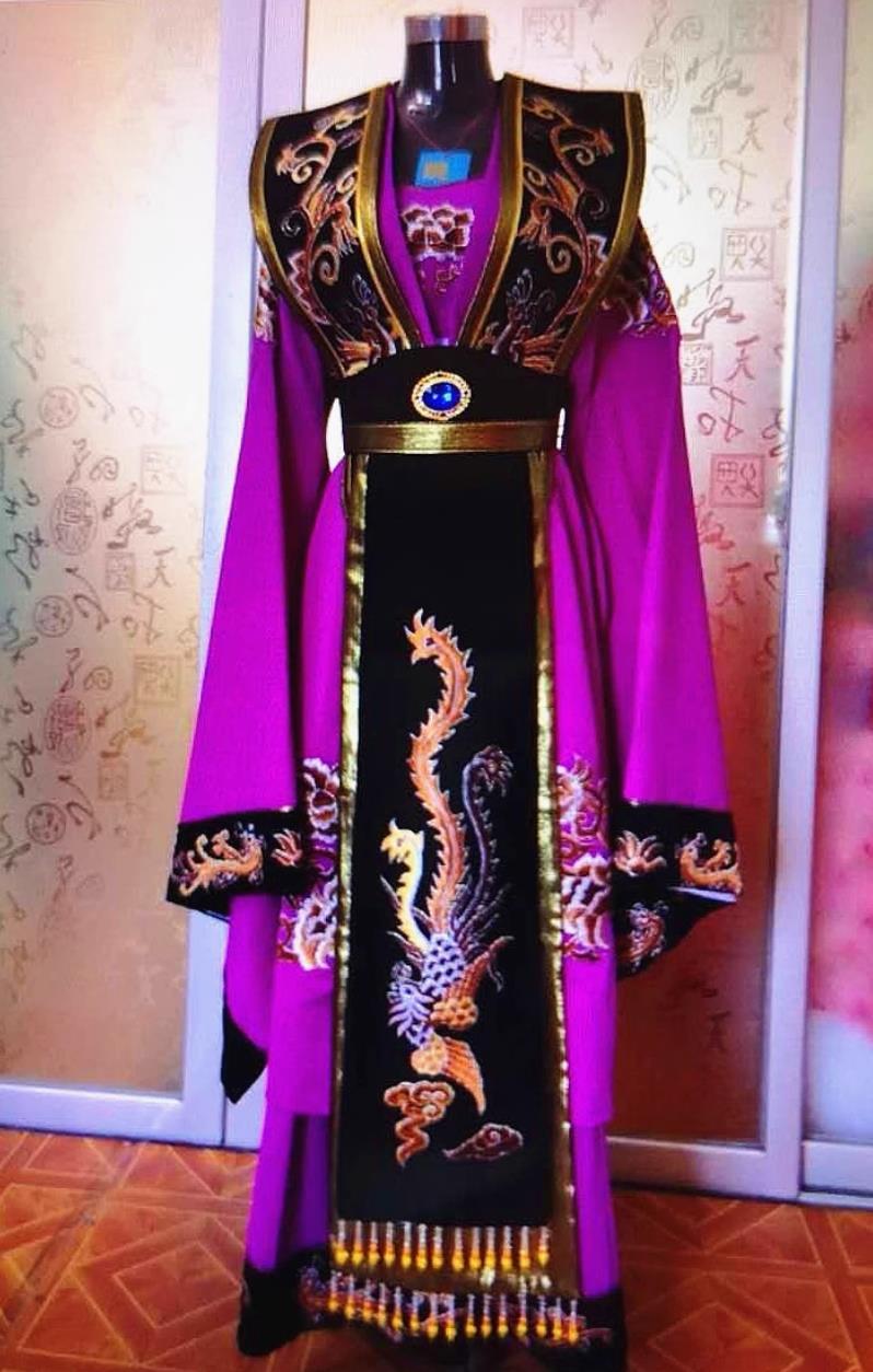 Chinese Opera Costume Imperial Concubine Gown Noblewoman Cape Yue Opera Performance Dress