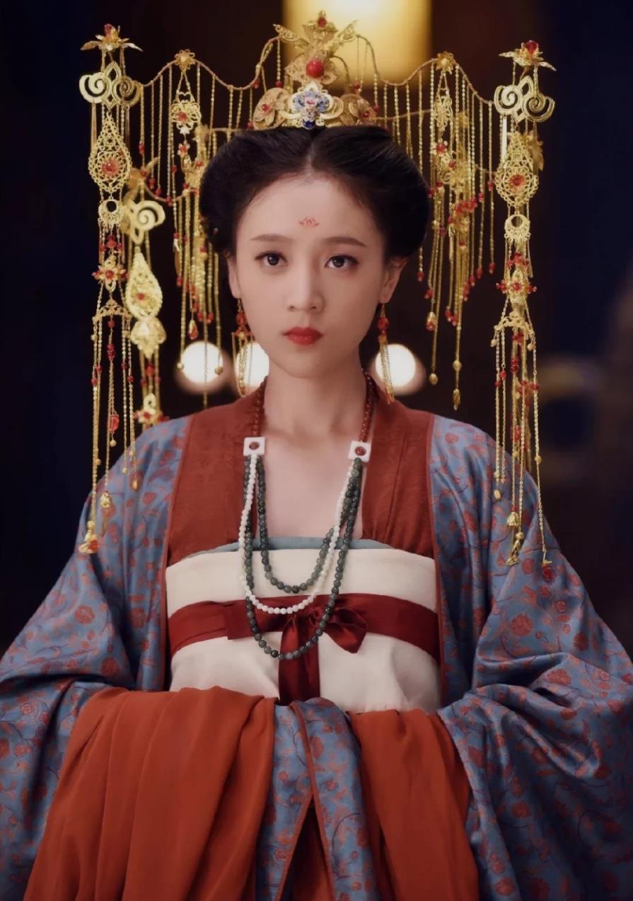 Chinese Style Ancient Costume Women Hanfu Soul Ferry Huang Quan San Qi Clothing