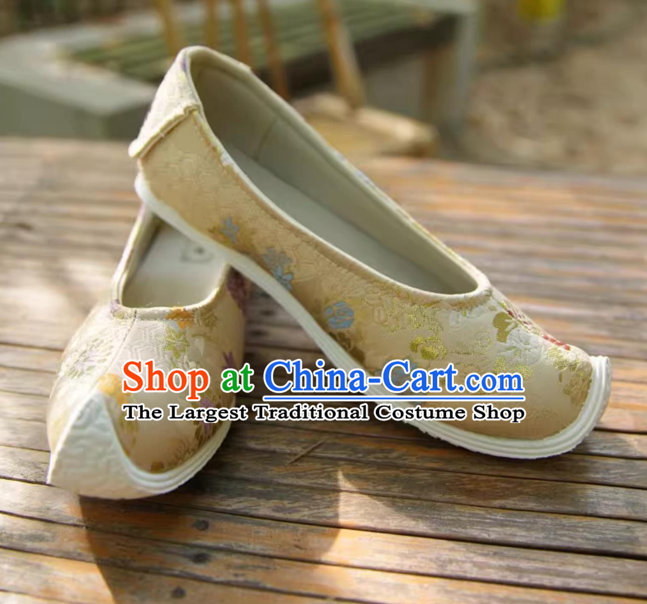 Ming Dynasty Hanfu Shoes Women Upward Curved Toe Bow Shoes Chinese Light Golden Brocade Shoes